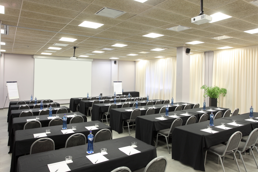 003_alta_montanyahotel Sala Alzina.JPG